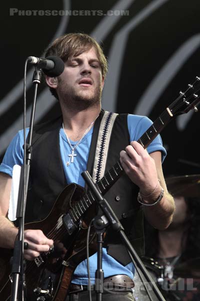 KINGS OF LEON - 2007-08-26 - SAINT CLOUD - Domaine National - Grande Scene - 